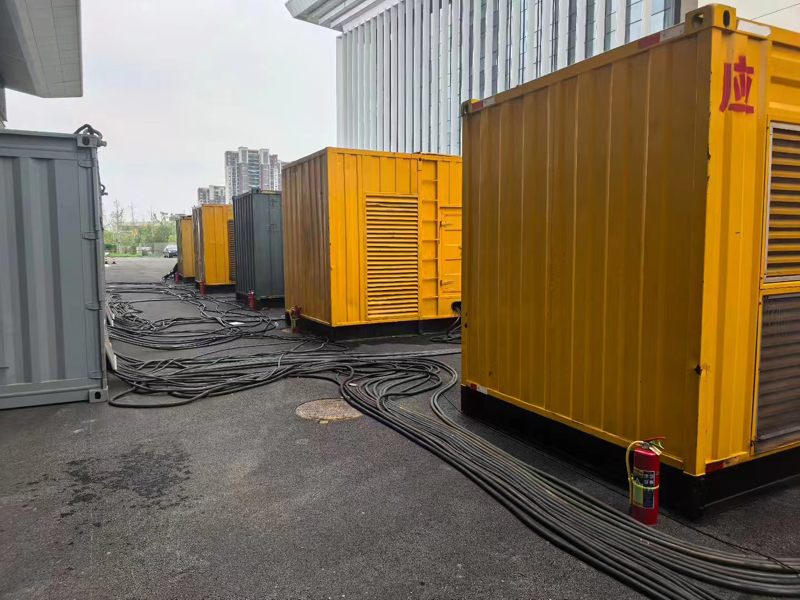 永城不同季节柴油发电机组保养有哪些注意事项?